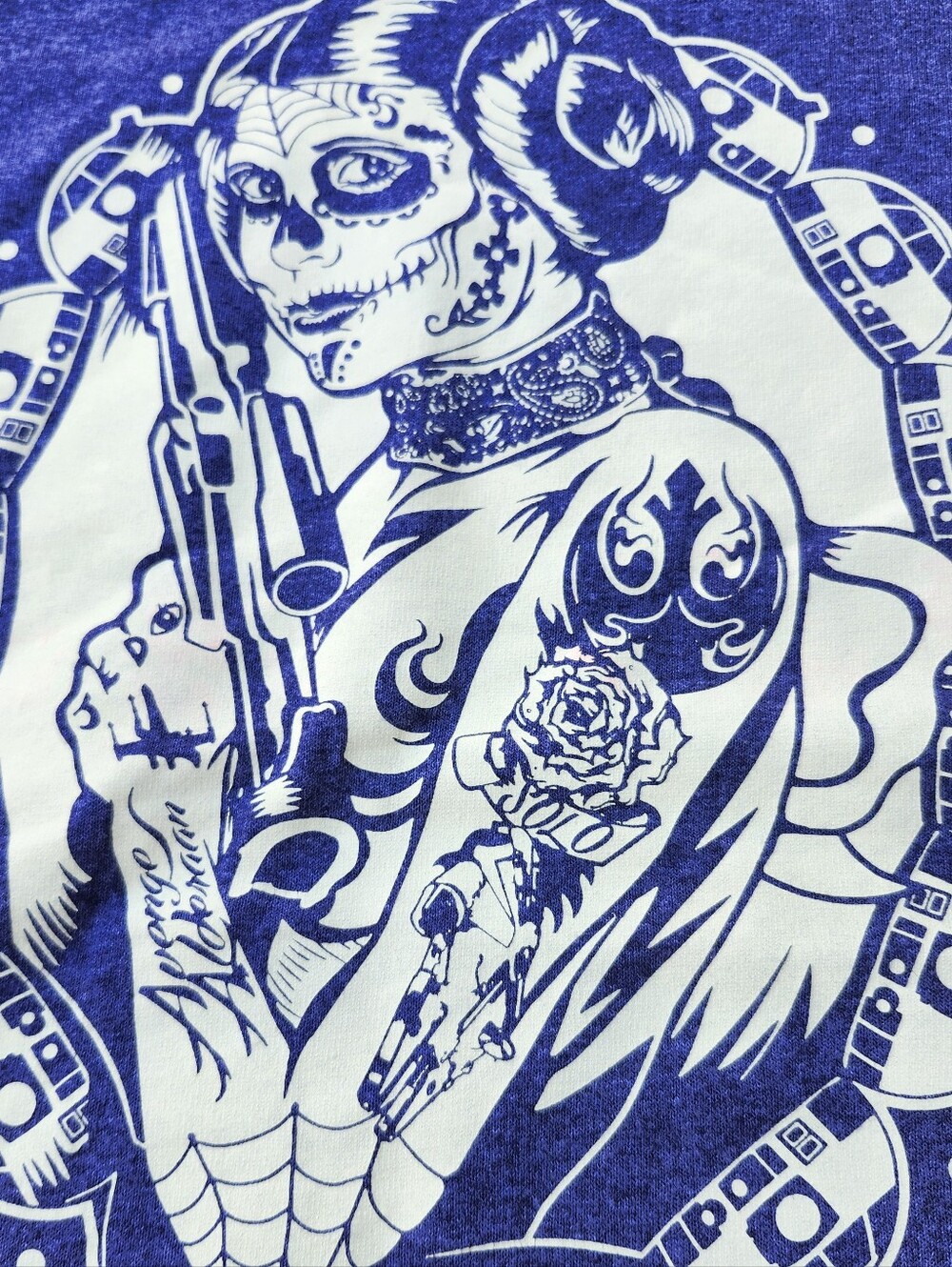 Star Wars Leia Day Of The Dead Graphic Tee in Blue & White Size Small